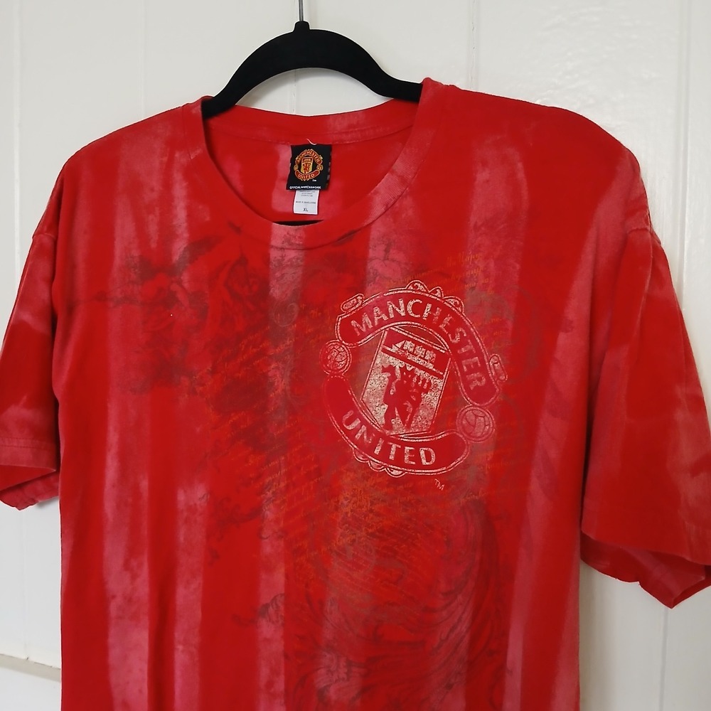 Manchester United Football Soccer‎ T-Shirt Men's XL Bleach Dyed Red Cotton SS